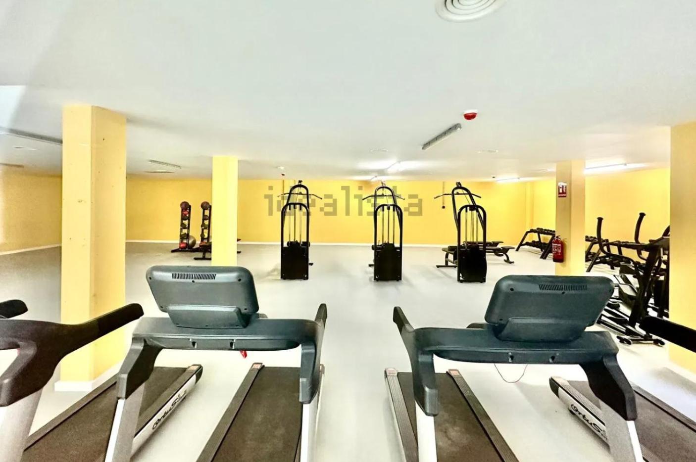 Estudios Homer Y Disney Con Piscina Olimpica Climatizada, Exterior,Gimnasio, Coworking, Netflix Y Wifi Gratis San Sebastián de los Reyes Eksteriør billede